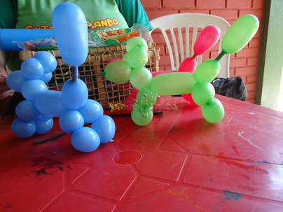 Escultura_c_baloes